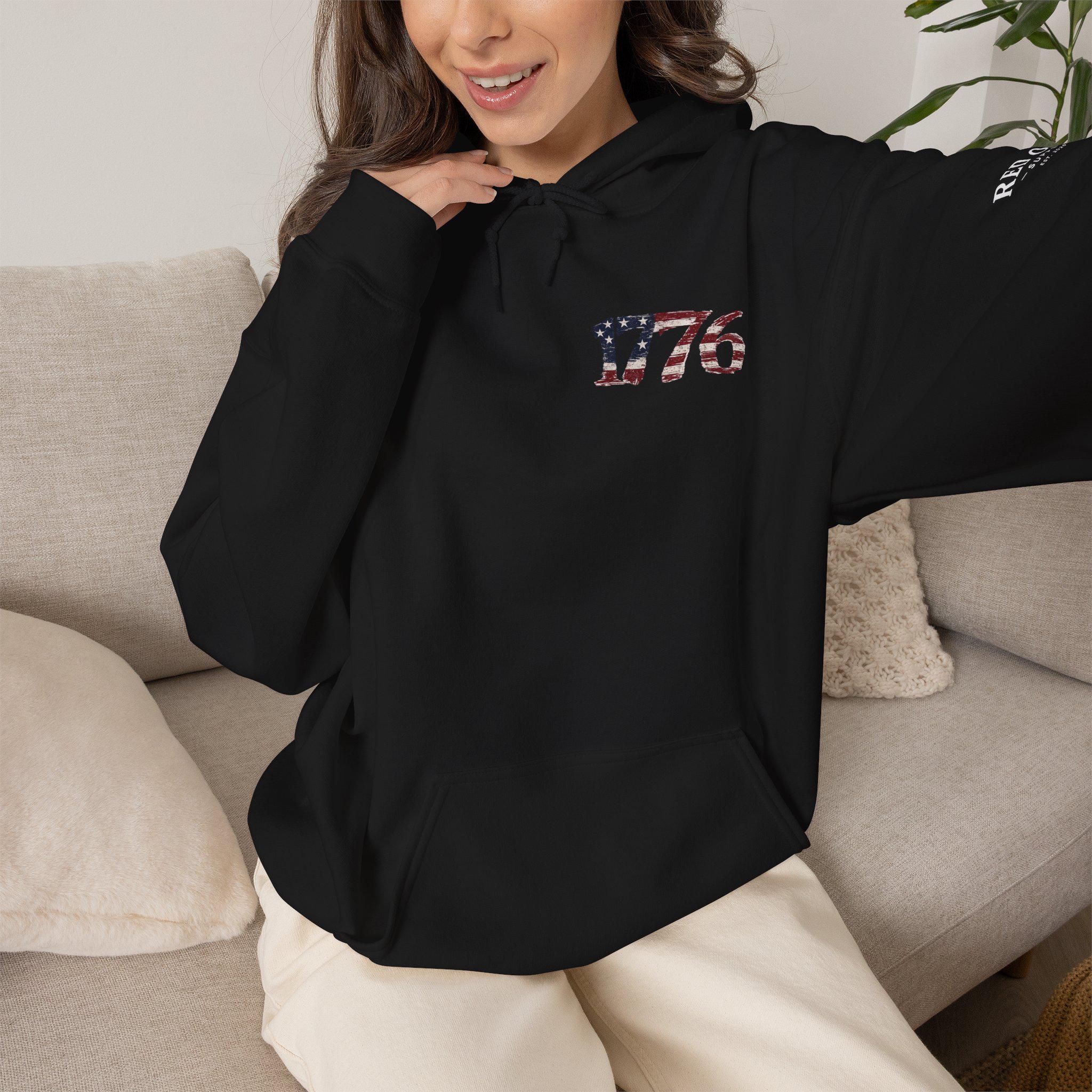 Distressed American Flag 1776 Hoodie | Vintage USA Patriotic Pullover
